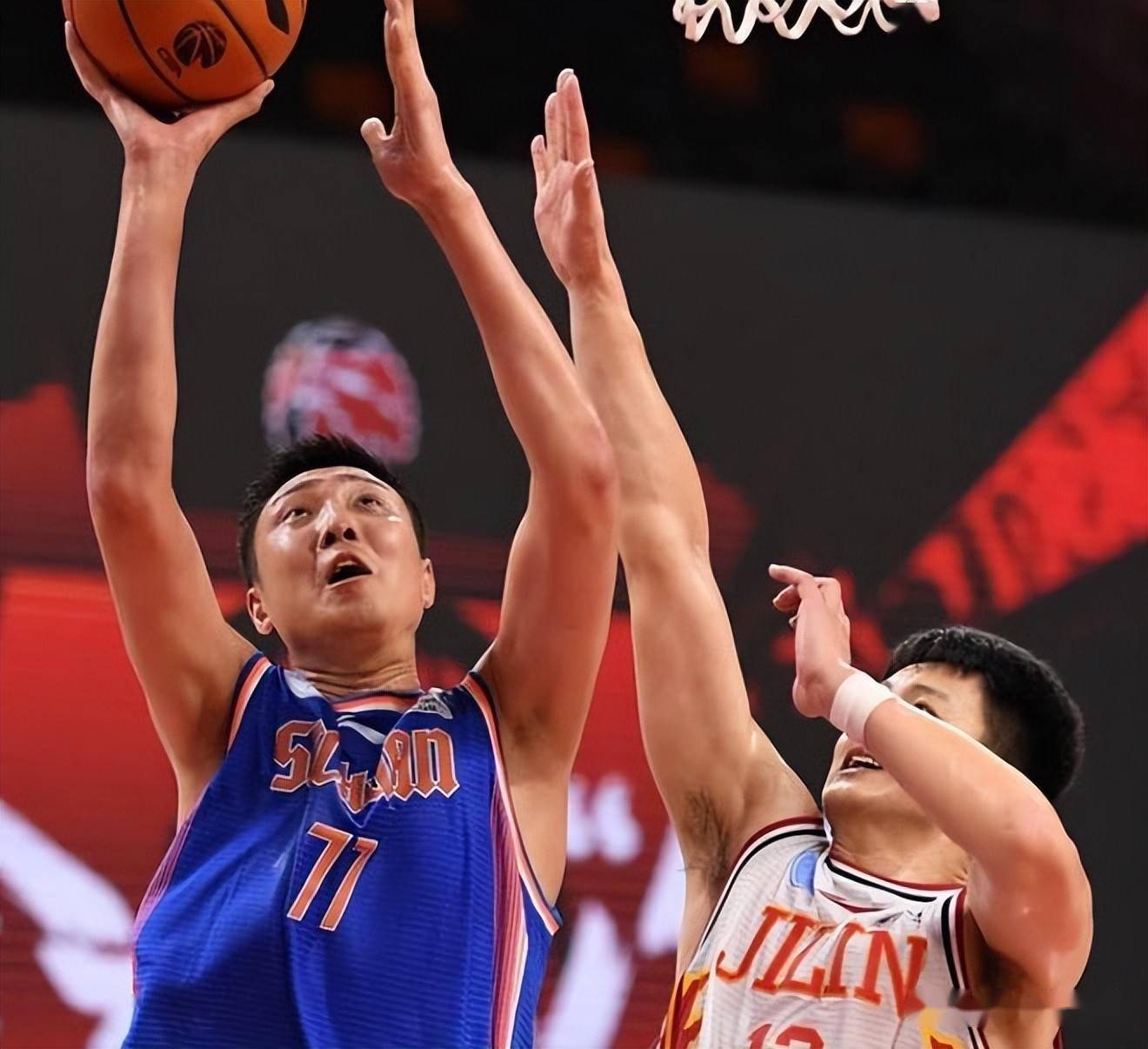 爱游戏入口包含CBA季后赛倒计时，新疆广汇国际比赛日单刀错失，细节引发关注，底气十足，临场指挥获称赞的词条